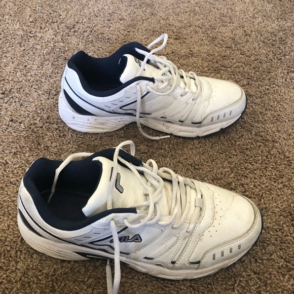 Fila dad shoe - Picture 3 of 4